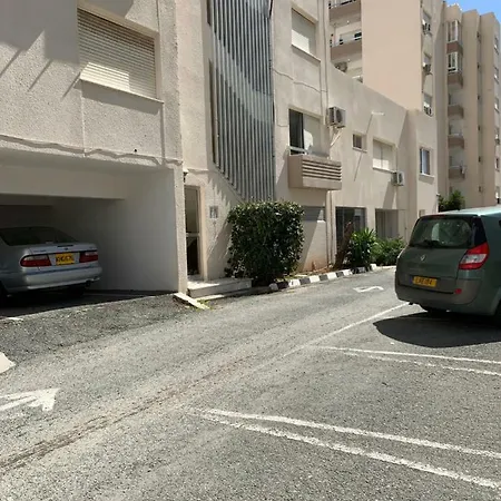 شقة One And Two Bedroom With Beautiful Sea View