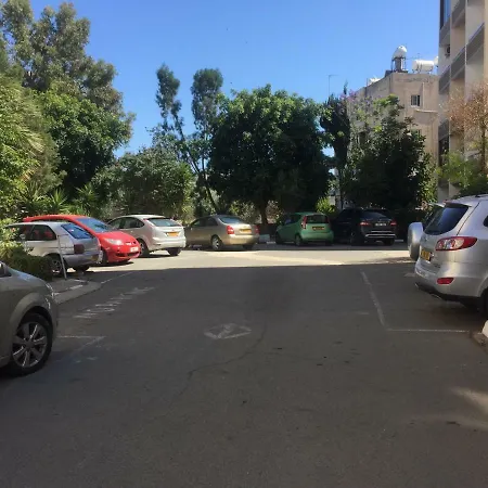 One And Two Bedroom With Beautiful Sea View Apartman Lárnaka