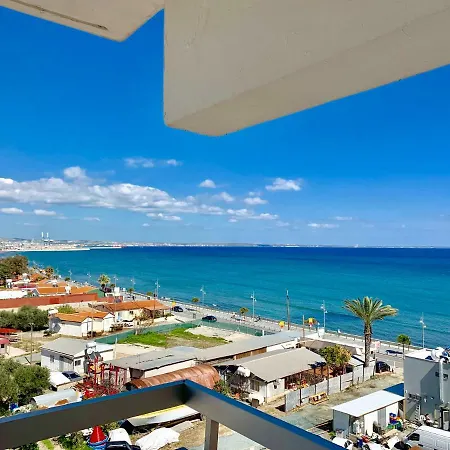 Apartment One And Two Bedroom With Beautiful Sea View *