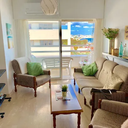 One And Two Bedroom With Beautiful Sea View * Lárnaka